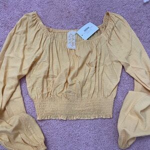 Sadie & Sage sunset gold nwt size small Smocked cropped off the shoulder top